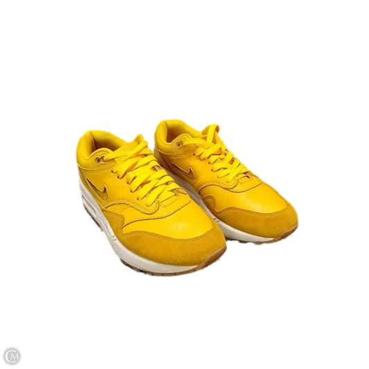 Shoes Athletic By Nike In Yellow, Size: 8