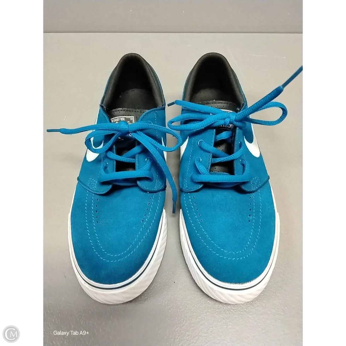 Shoes Athletic By Nike In Blue, Size: 7.5