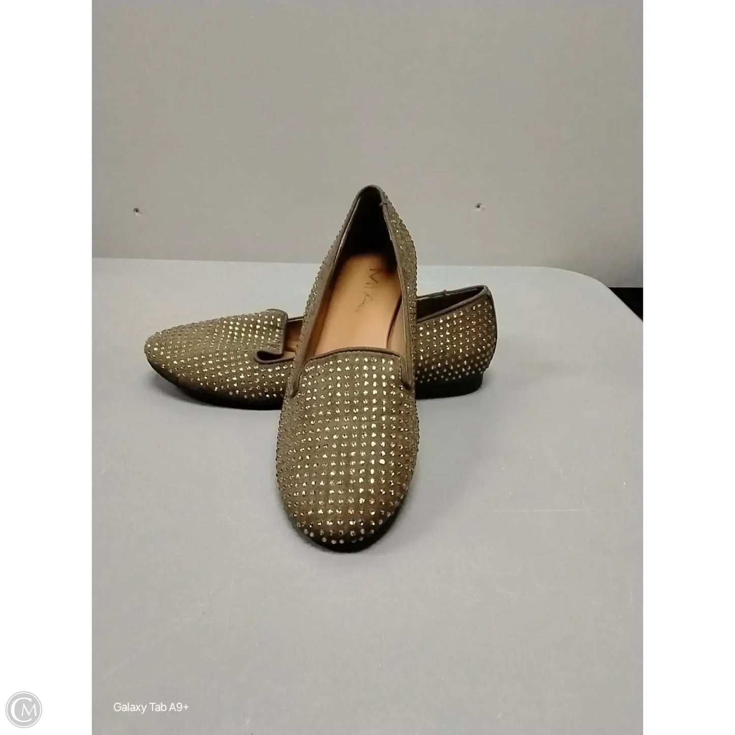 Shoes Flats By Mia In Green, Size: 8