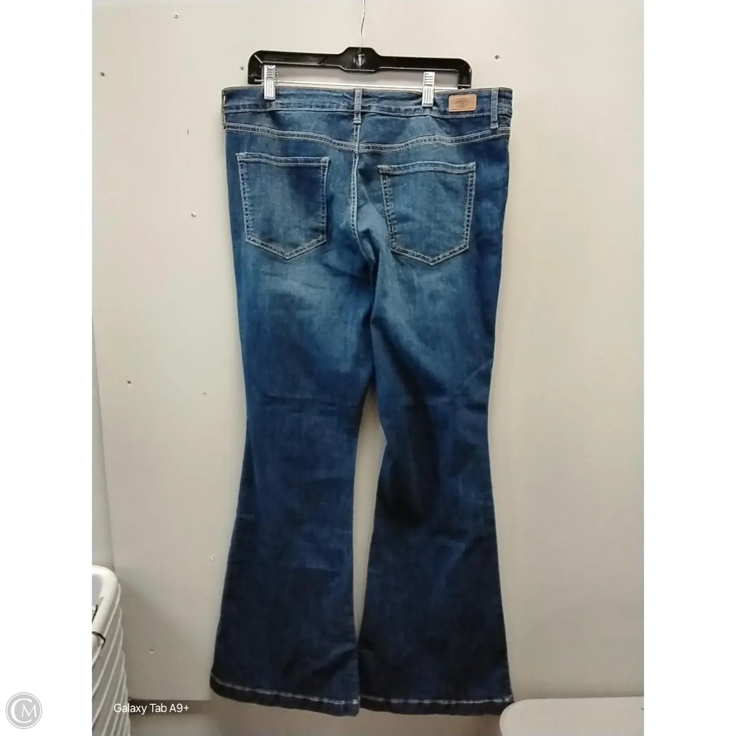 Jeans Flared By Sofia By Sofia Vergara In Blue, Size: 16