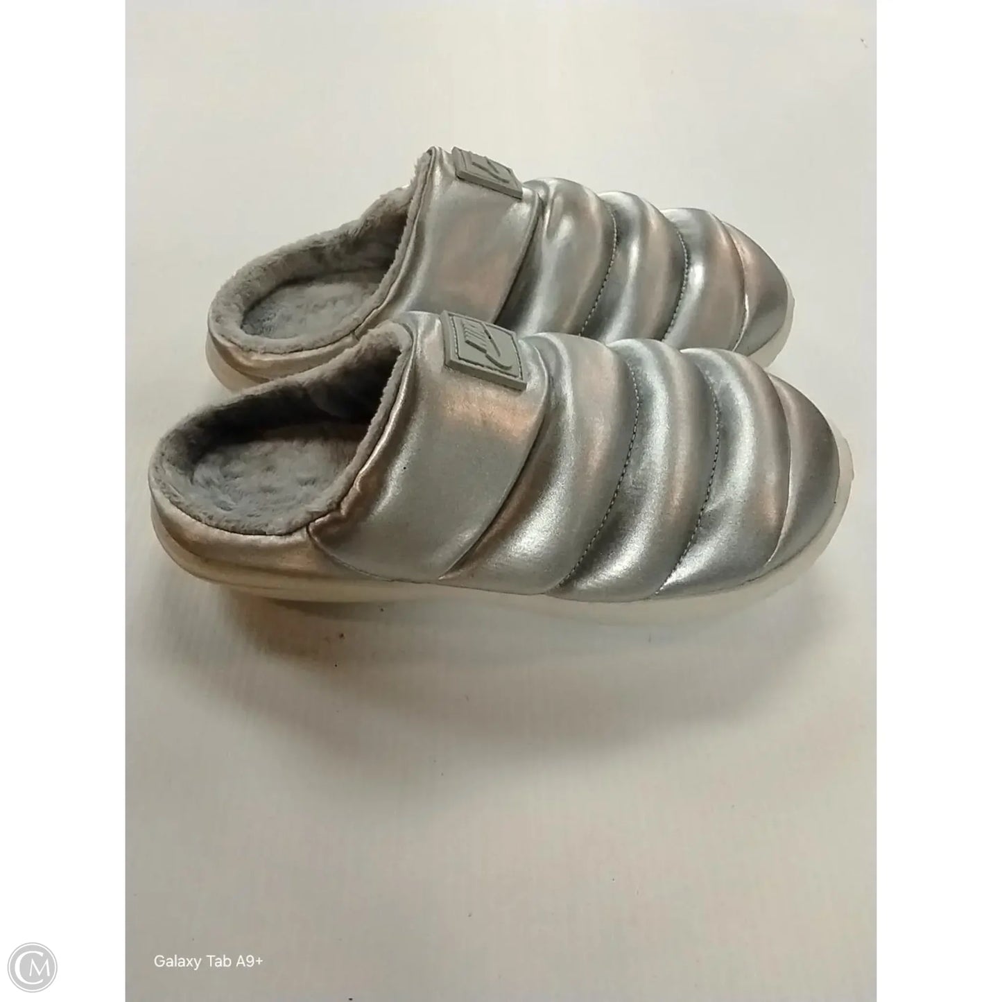 Slippers By Nike In Grey, Size: 6