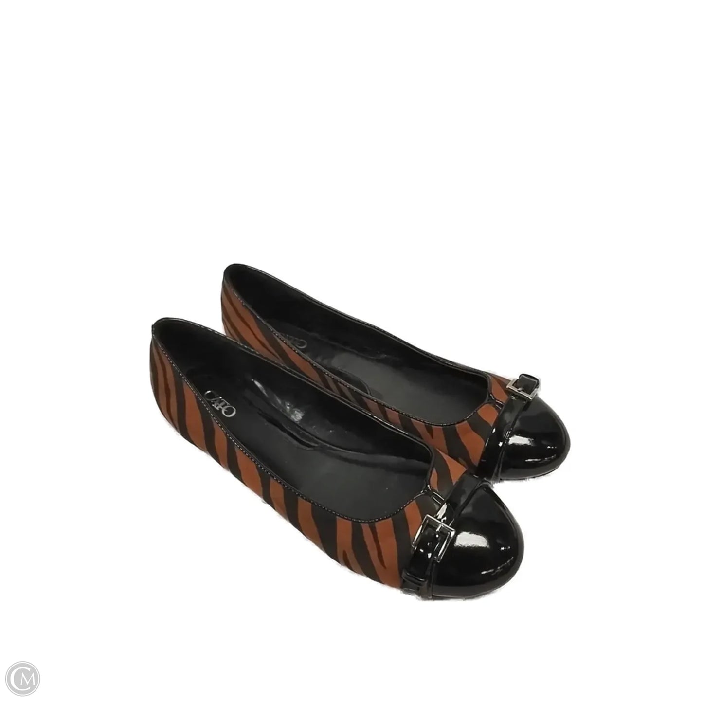 Shoes Flats By Cato In Animal Print, Size: 9