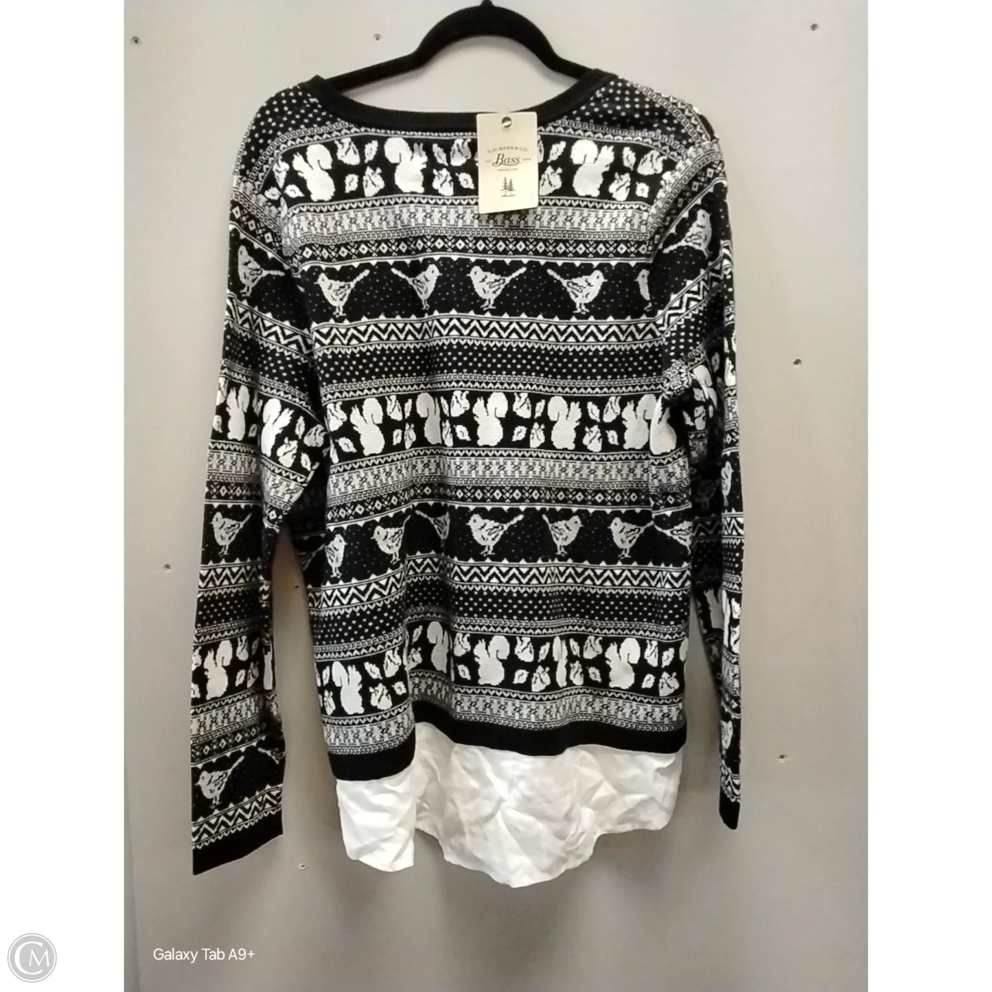 Sweater By Bass In Black & White, Size: Xl