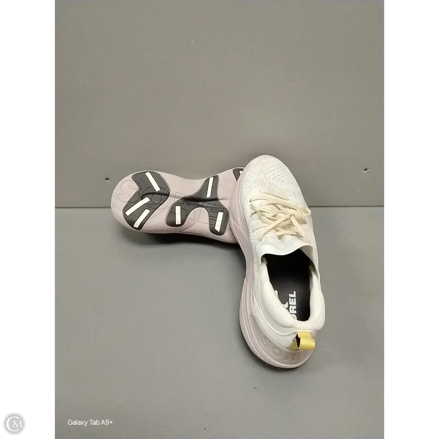 Shoes Athletic By Sorel In White, Size: 8.5