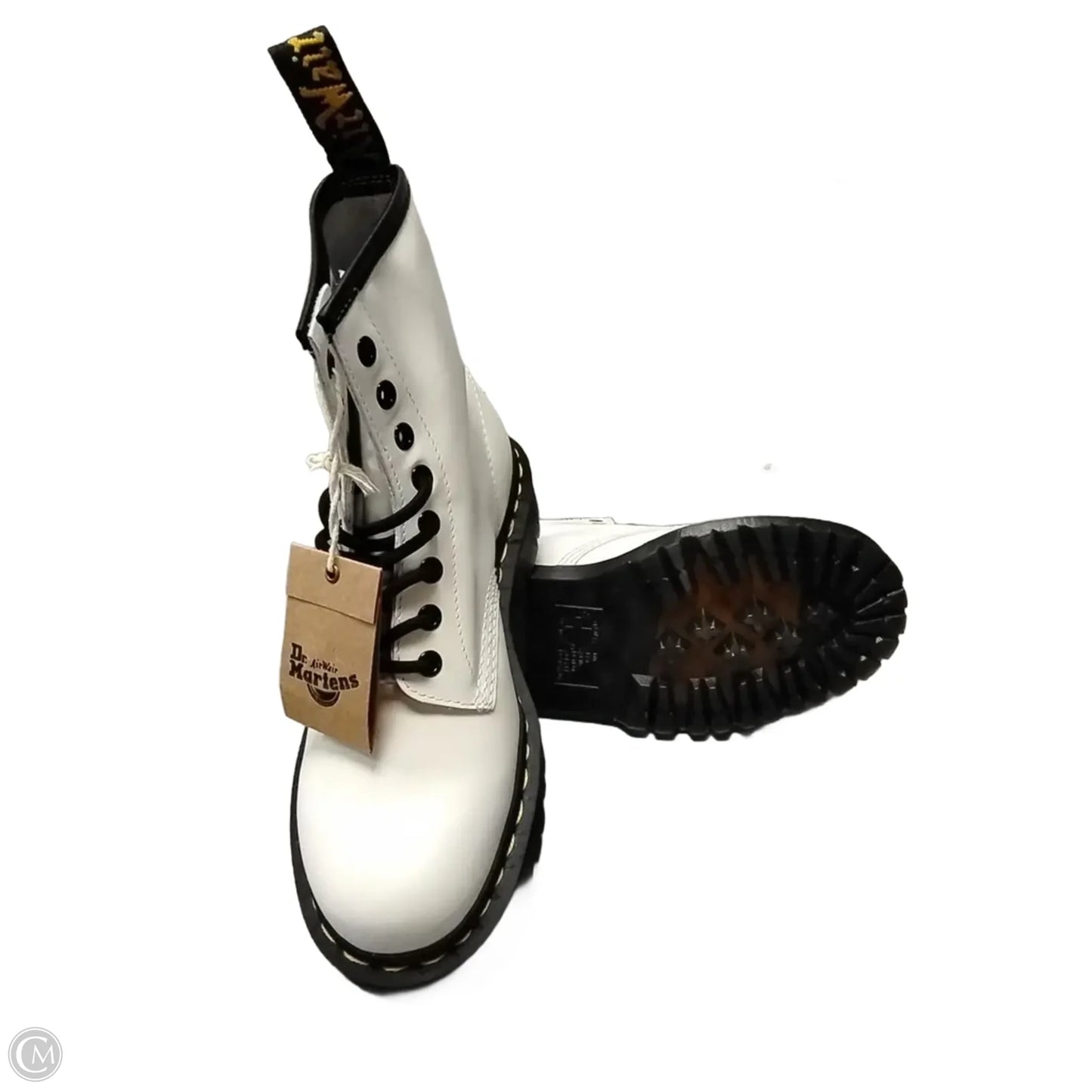 Boots Ankle Flats By Dr Martens In White, Size: 7