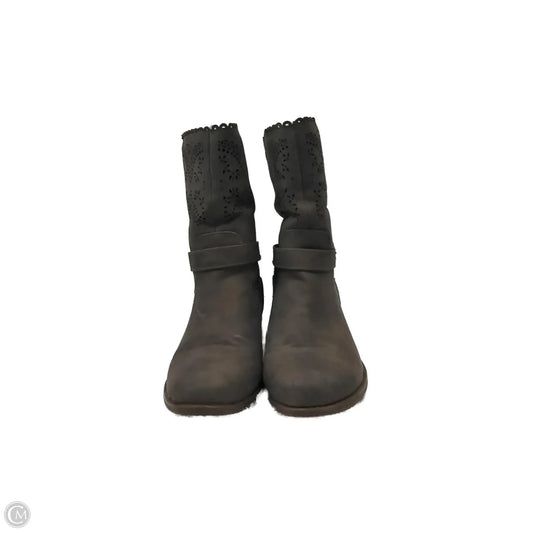 Boots Ankle Heels By Justfab In Grey, Size: 8