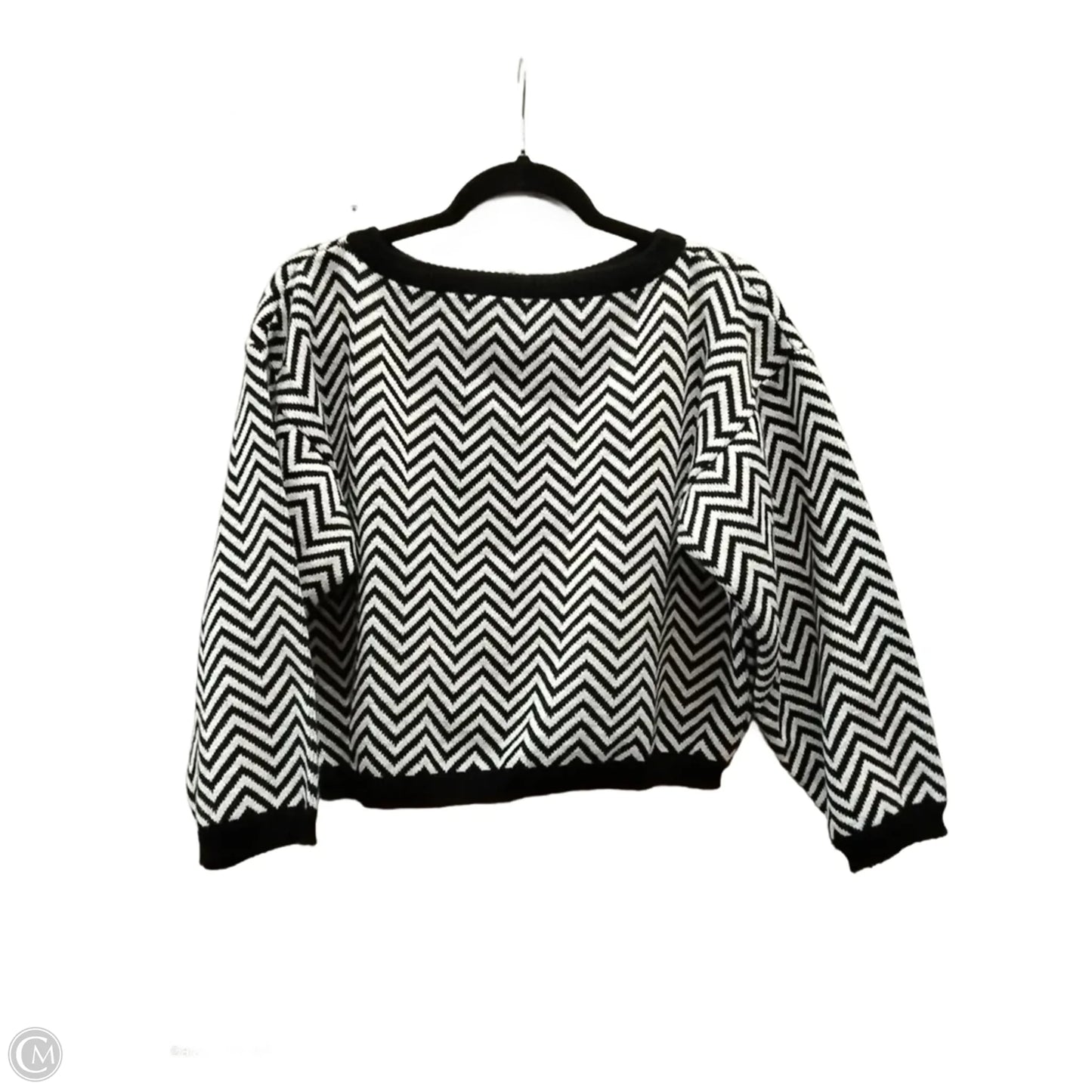 Sweater By Clothes Mentor In Geometric Pattern, Size: M