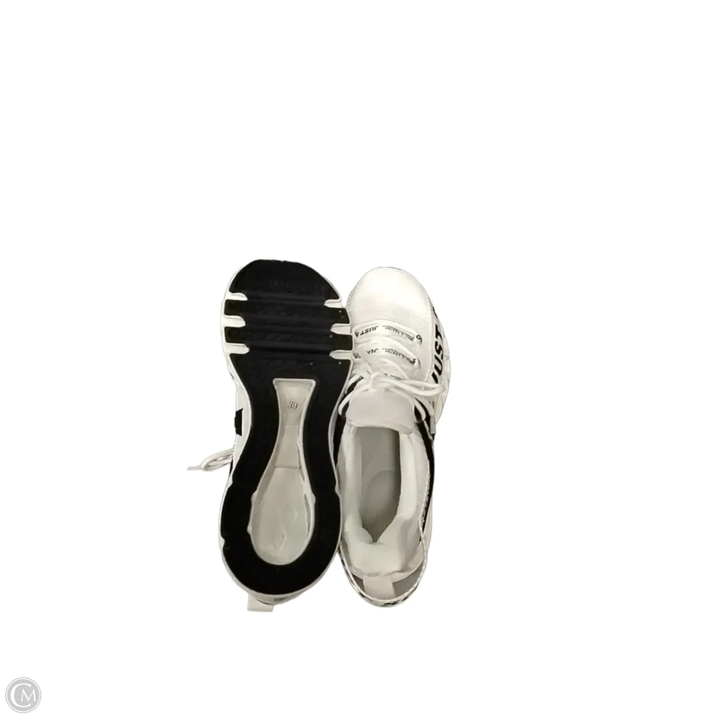 Shoes Sneakers By Clothes Mentor In White, Size: 8