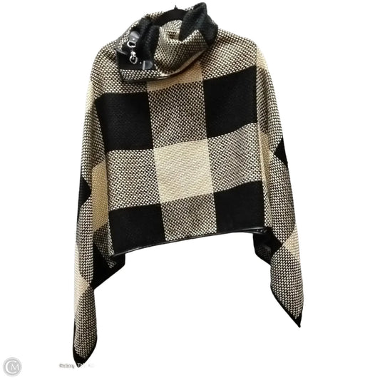 Shawl By Clothes Mentor In Plaid Pattern, Size: Onesize