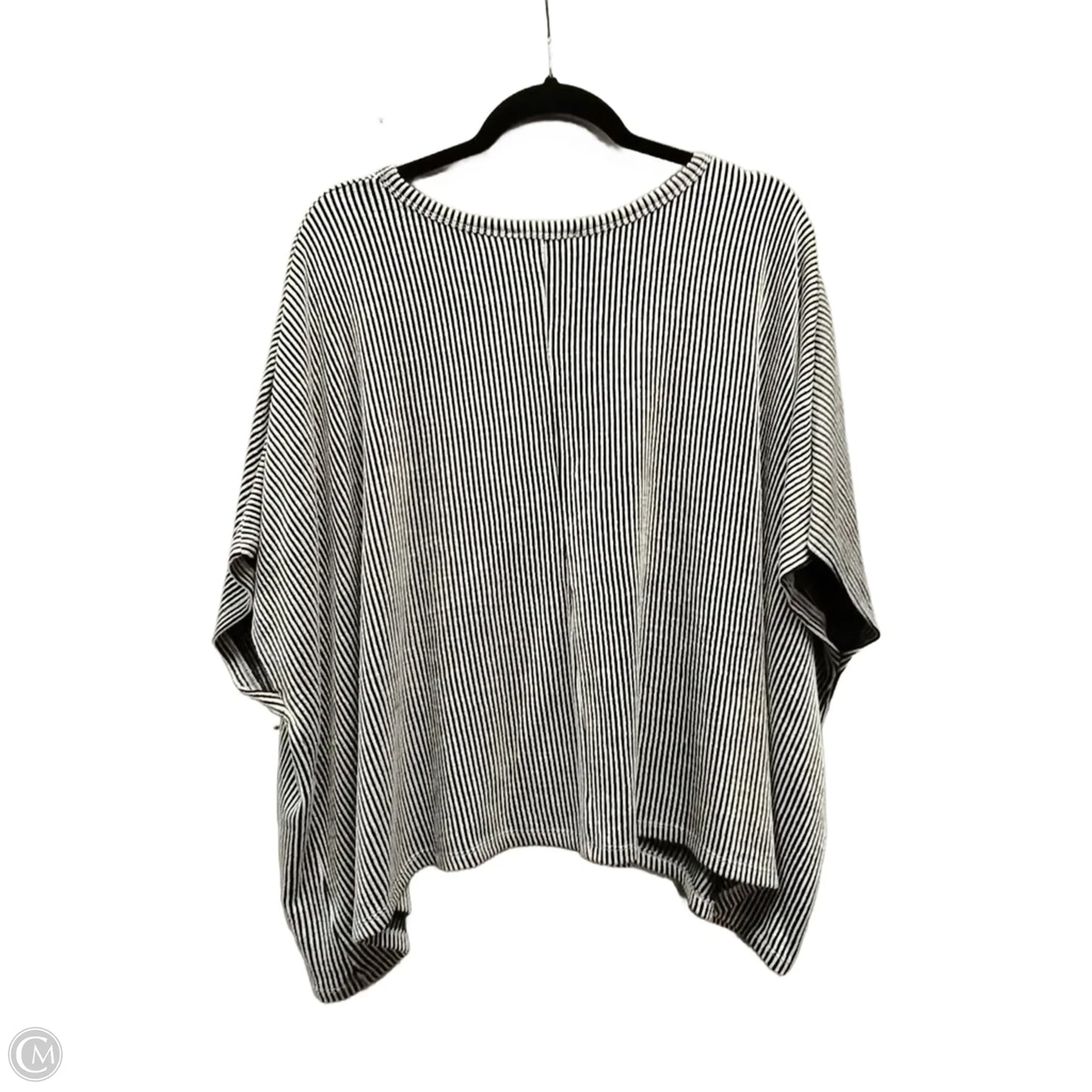 Top Short Sleeve By Zenana In Striped Pattern, Size: 2x