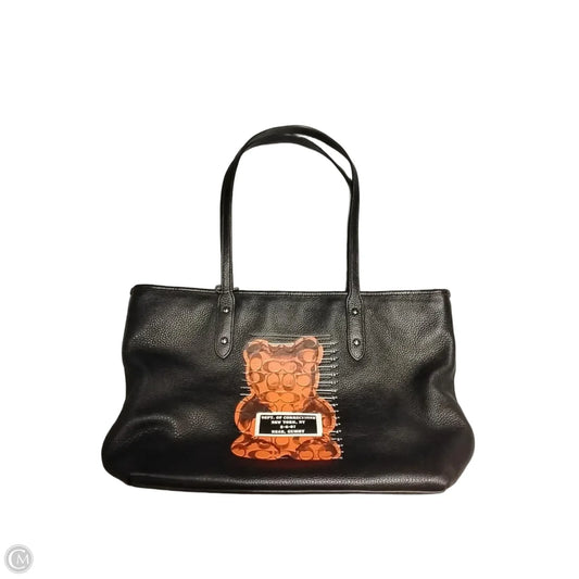 Tote Designer By Coach, Size: Medium