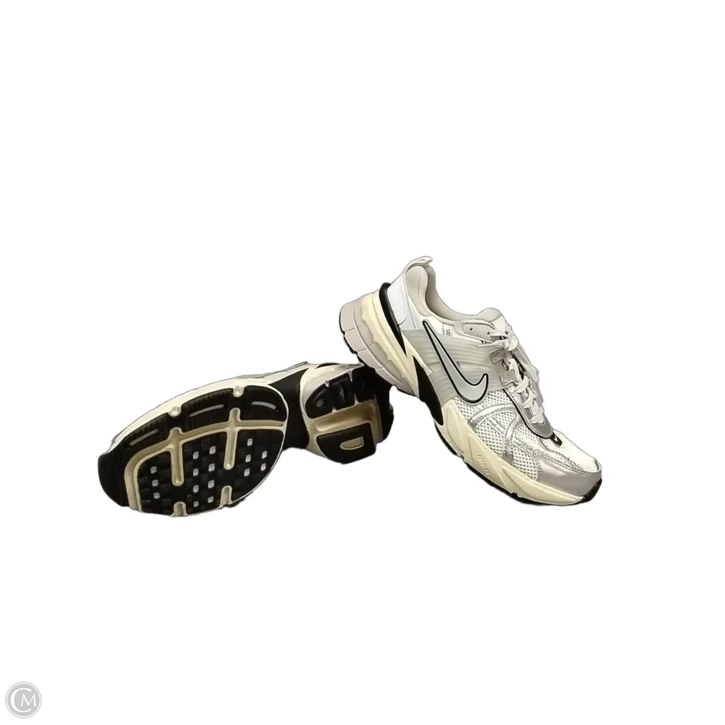 Shoes Athletic By Nike In Grey & White, Size: 9.5