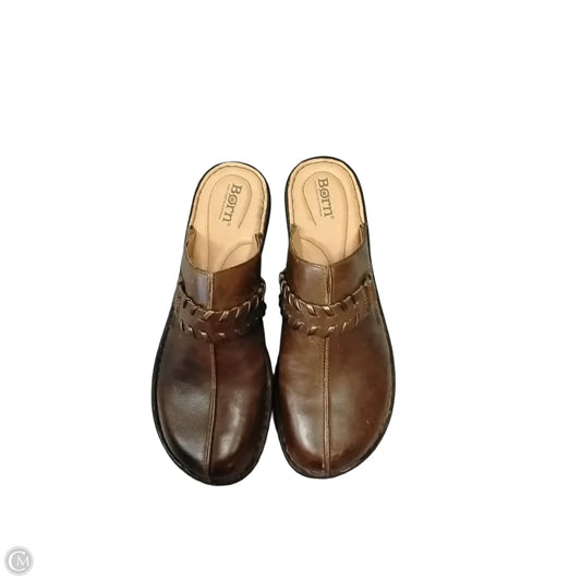 Shoes Flats By Born In Brown, Size: 10