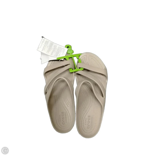 Sandals Flats By Crocs In Tan, Size: 8
