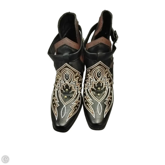 Boots Ankle Heels By Cme In Black & Gold, Size: 5.5