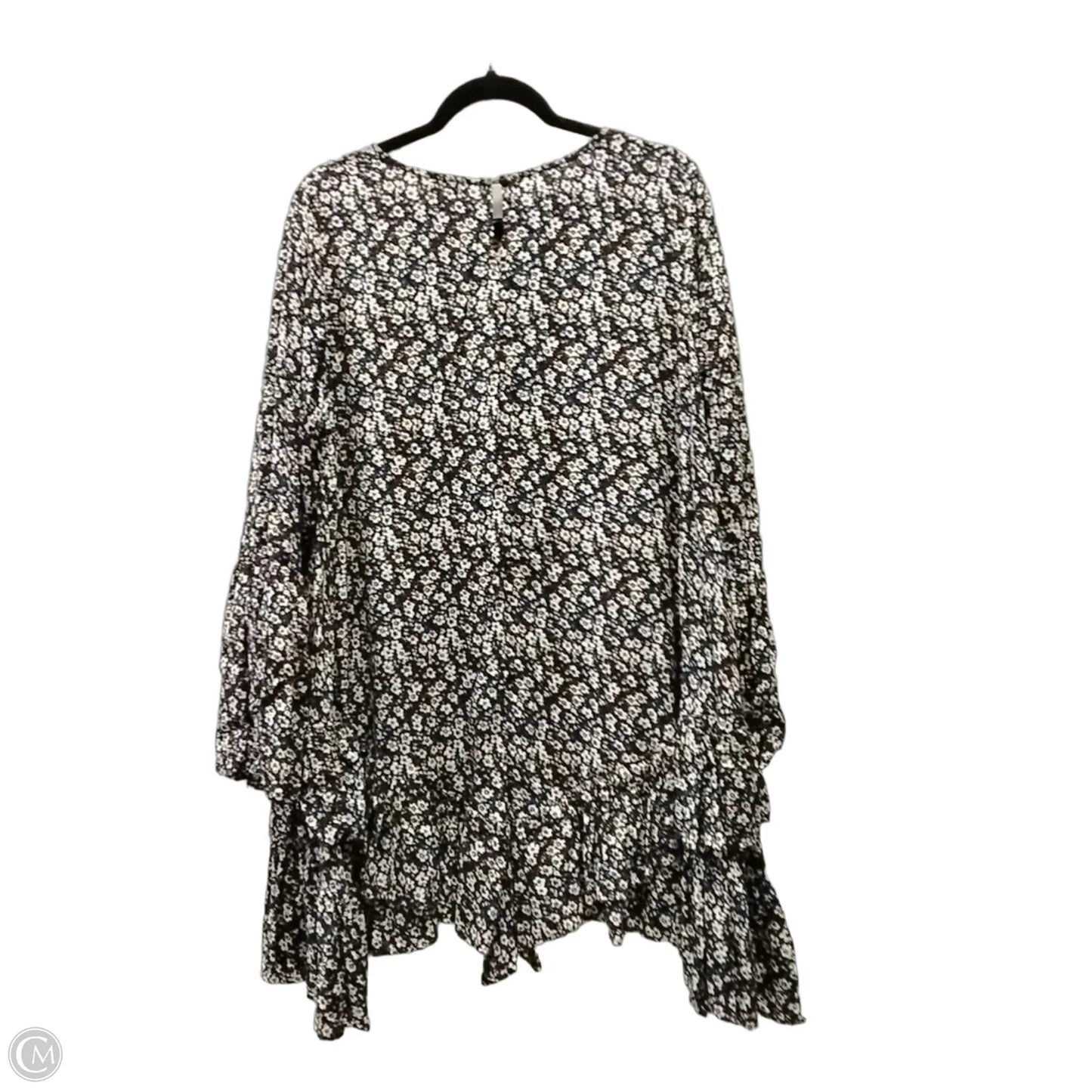 Dress Casual Short By Easel In Floral Print, Size: M