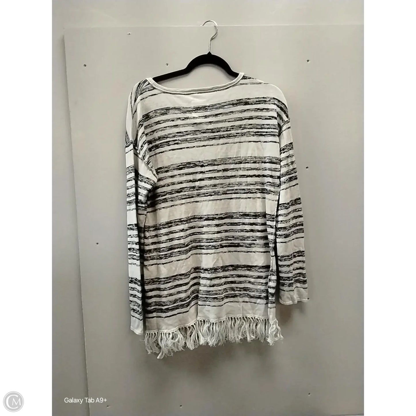Sweater By Cme In Black & Grey, Size: L