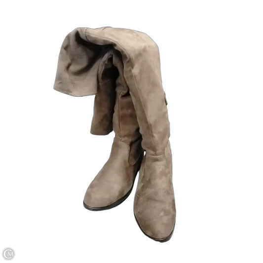 Boots Mid-calf Flats By Clothes Mentor In Brown, Size: 9.5
