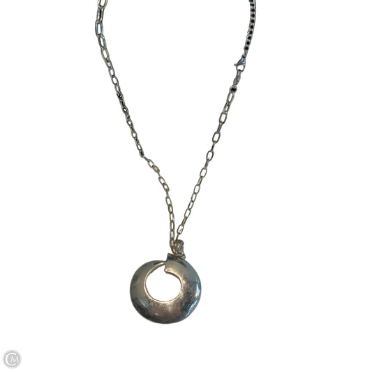 Necklace Pendant By Clothes Mentor