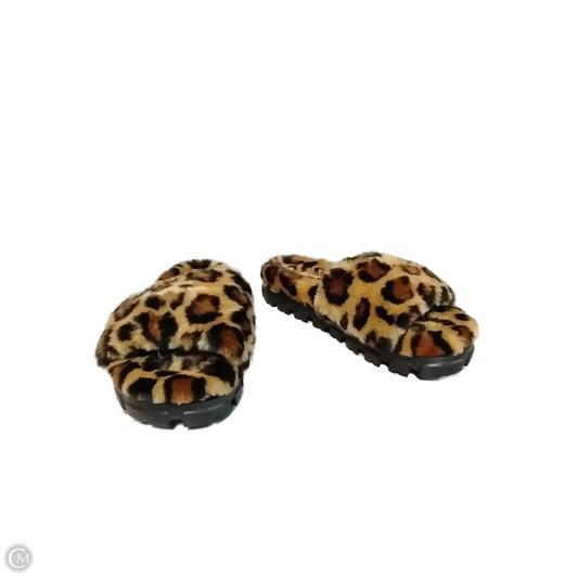 Vest Designer By Ugg In Animal Print, Size: 6