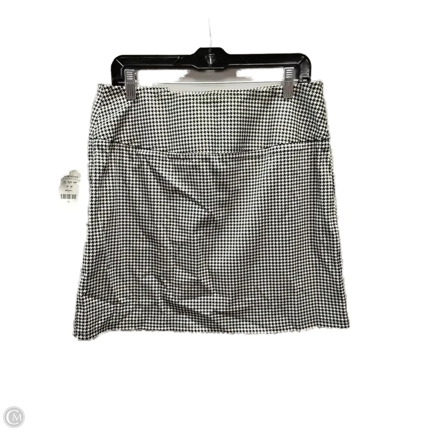 Skirt Mini & Short By New York And Co In Black & White, Size: 10