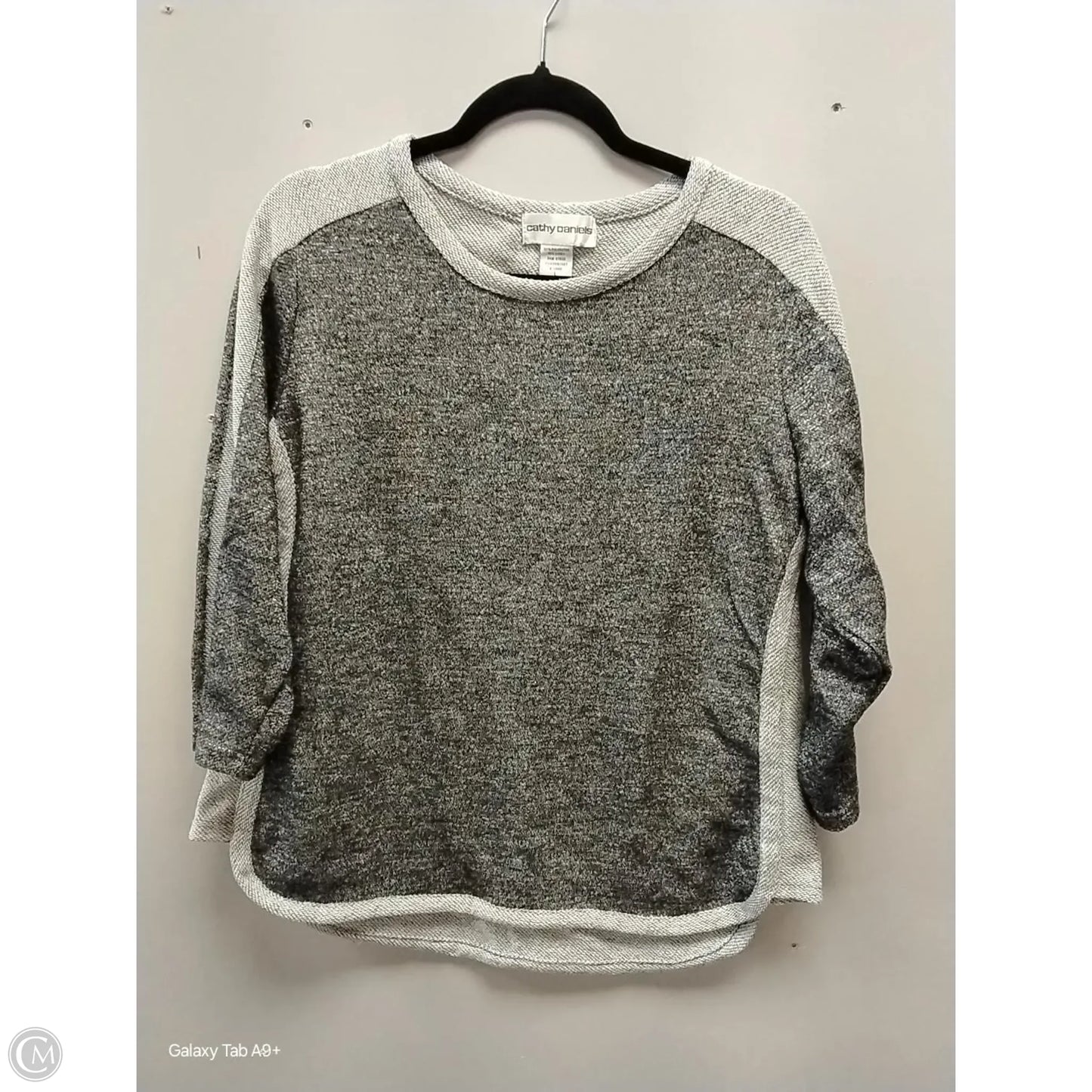 Sweater Cardigan By Cathy Daniels In Grey, Size: L
