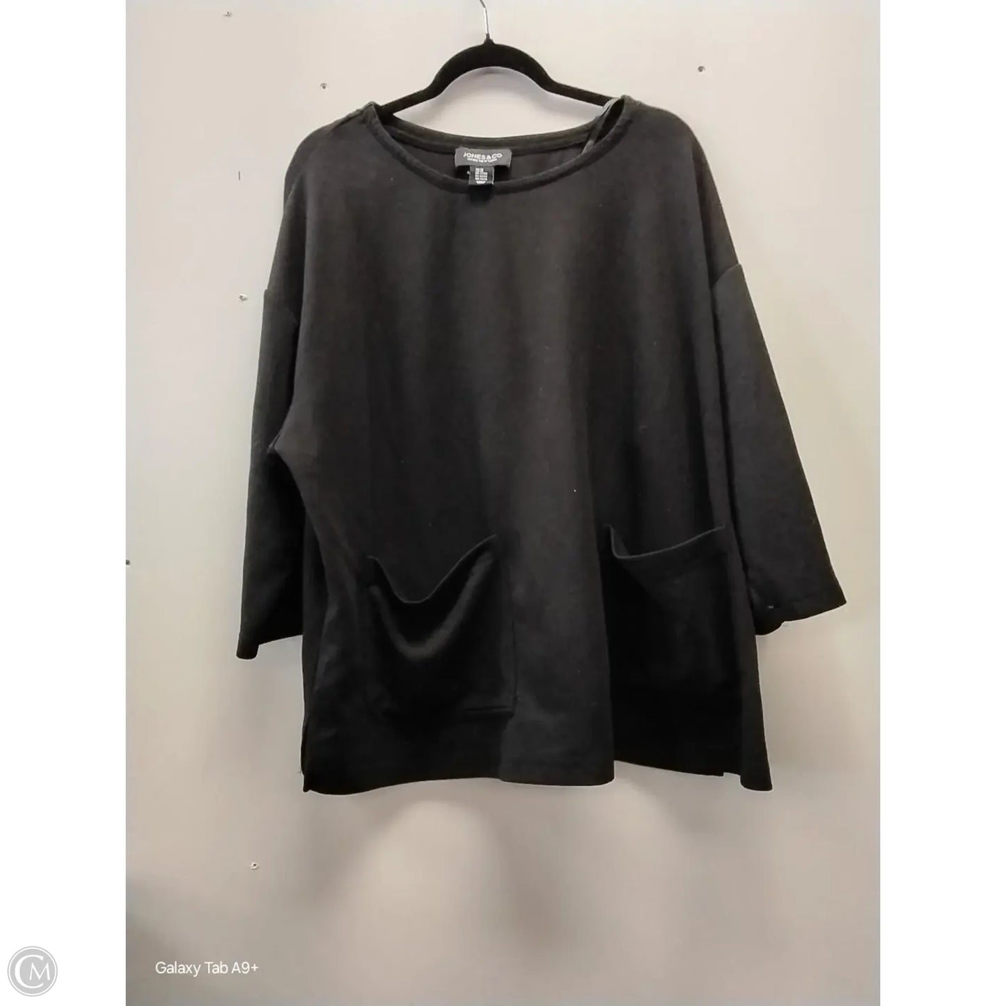 Top 3/4 Sleeve By Jones And Co In Black, Size: 2x
