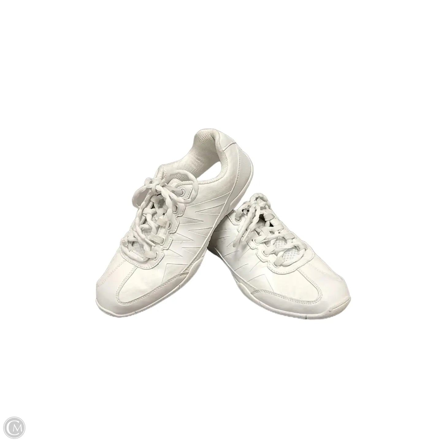Shoes Athletic By Clothes Mentor In White, Size: 9.5