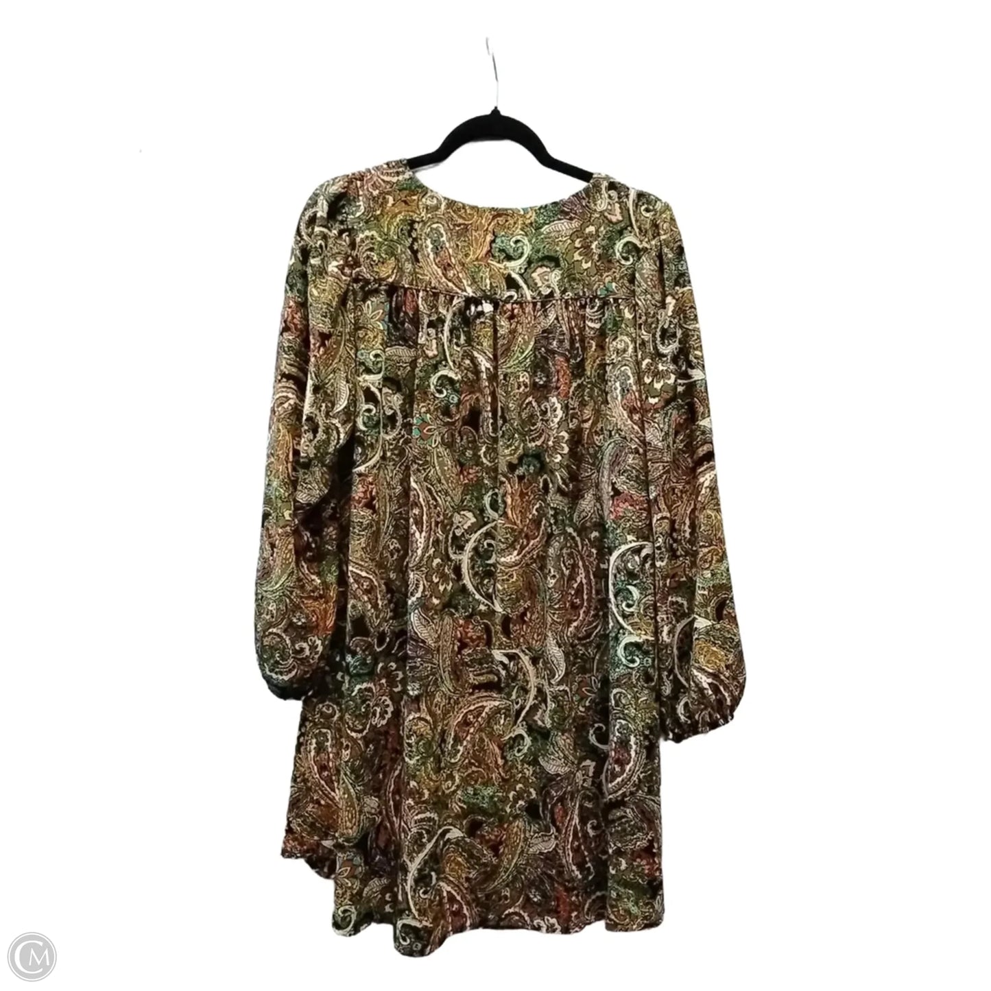 Dress Casual Short By Soho Apparel In Paisley Print, Size: Lp