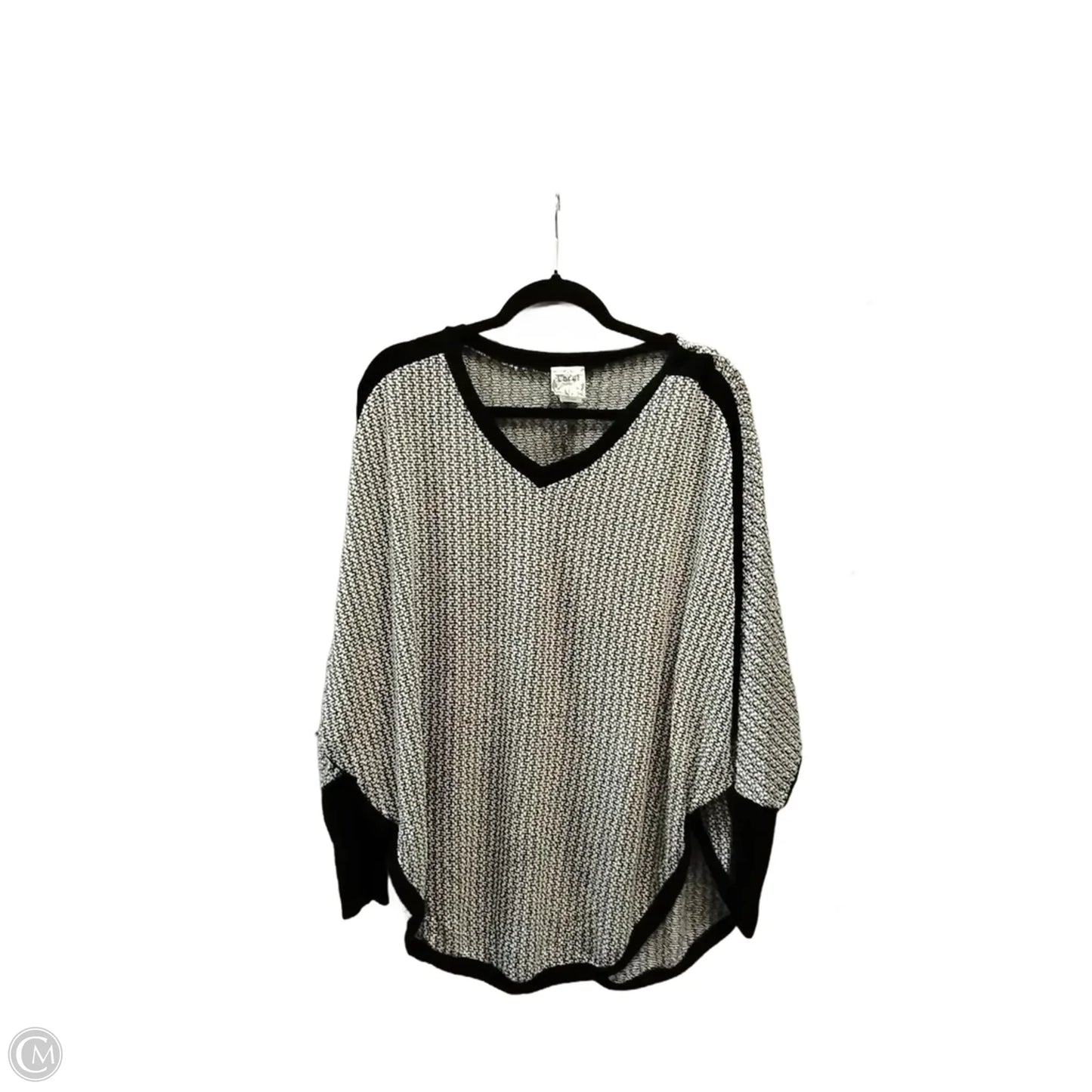 Sweater By Vocal In Black & White, Size: L