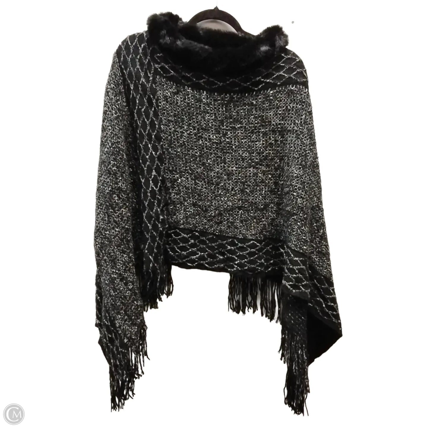 Shawl By Clothes Mentor In Black