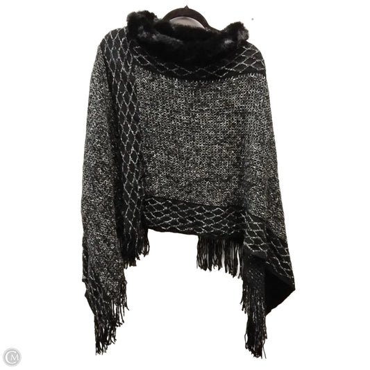 Shawl By Clothes Mentor In Black