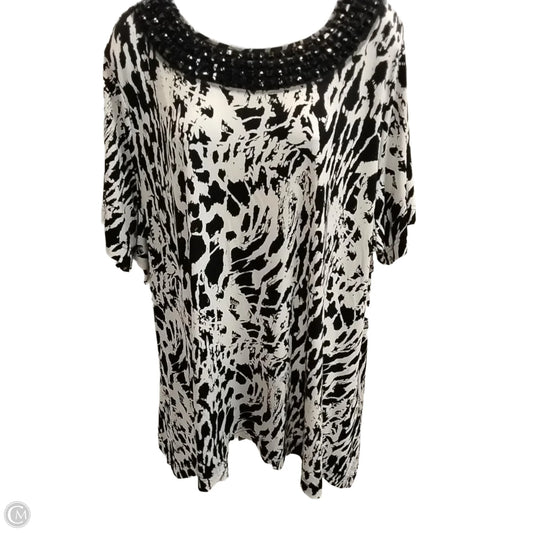 Top Sleeveless Basic By Avenue In Multi-colored, Size: 24