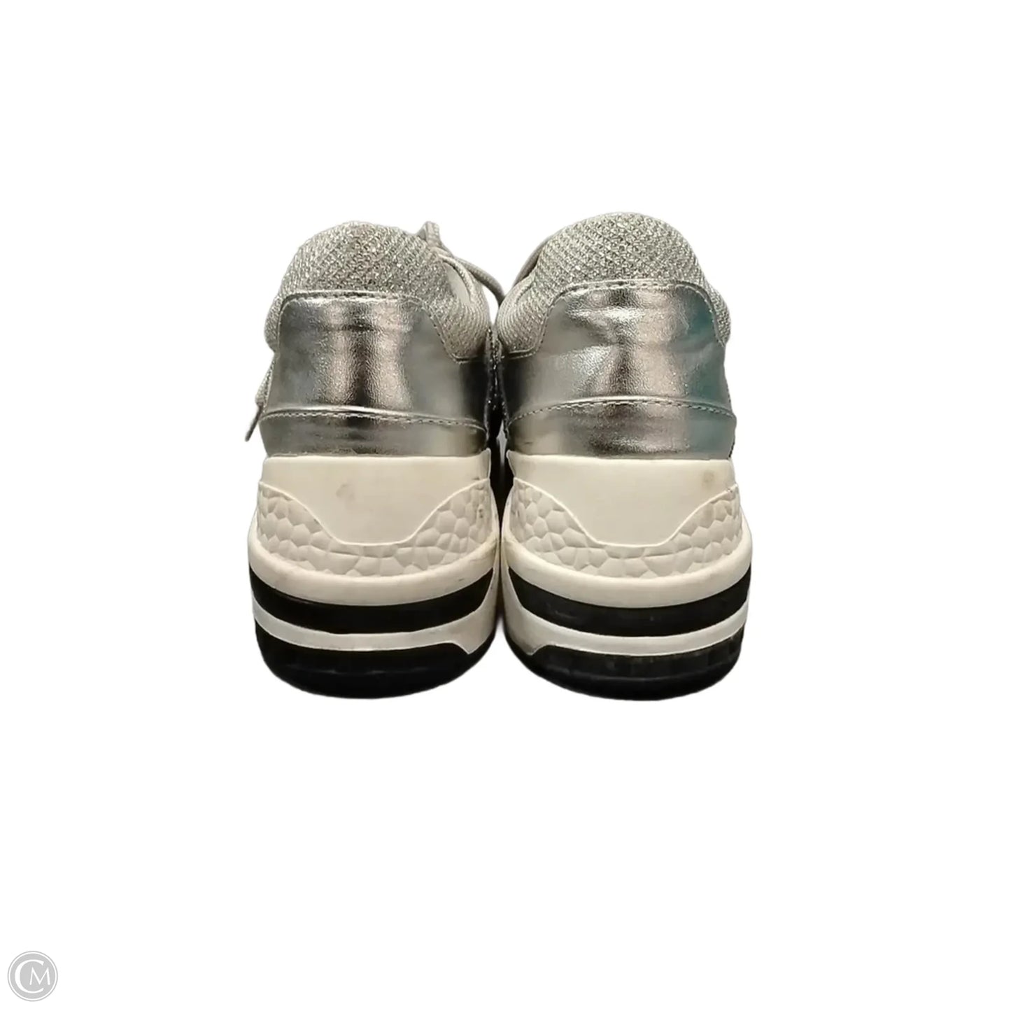 Shoes Sneakers By Steve Madden In Silver, Size: 5.5