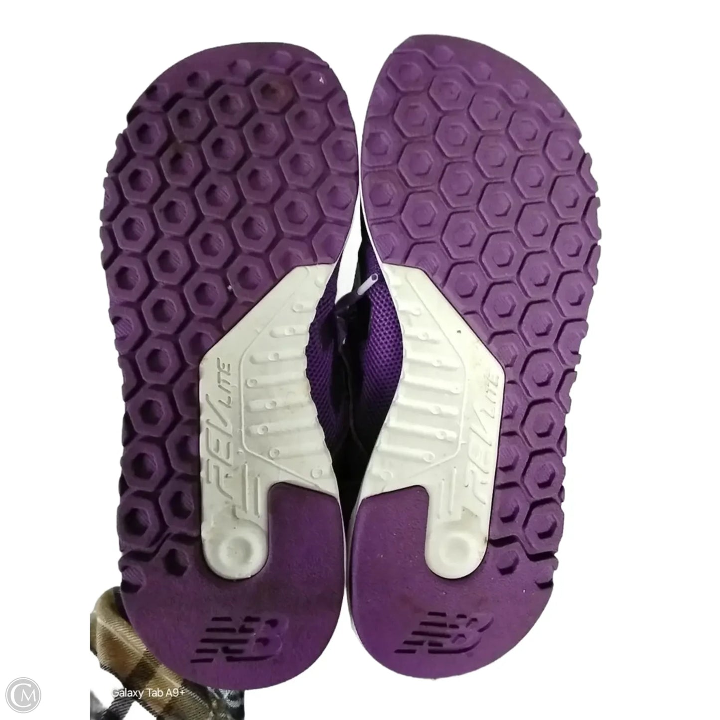 Shoes Athletic By New Balance In Purple, Size: 9