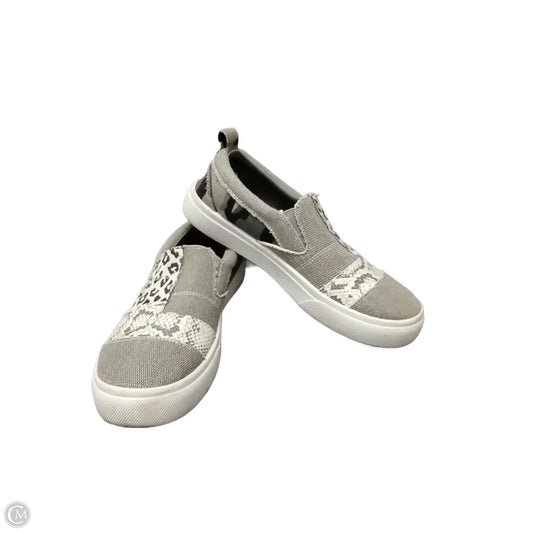 Shoes Sneakers By Maurices In Grey, Size: 8