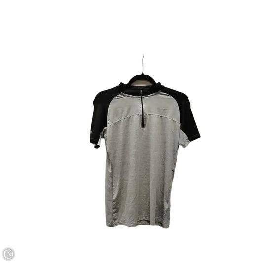 Athletic Top Short Sleeve By Under Armour In Grey, Size: Xs