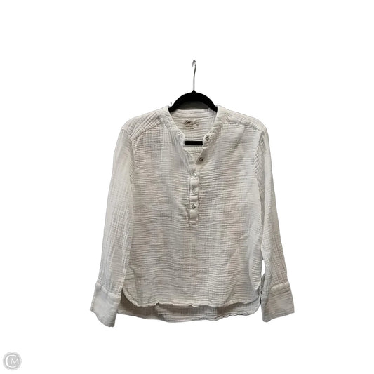 Top Long Sleeve By Faherty In White, Size: M