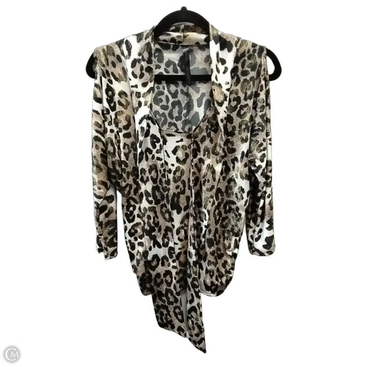 Blouse Long Sleeve By Isabella Rodriguez In Animal Print, Size: S