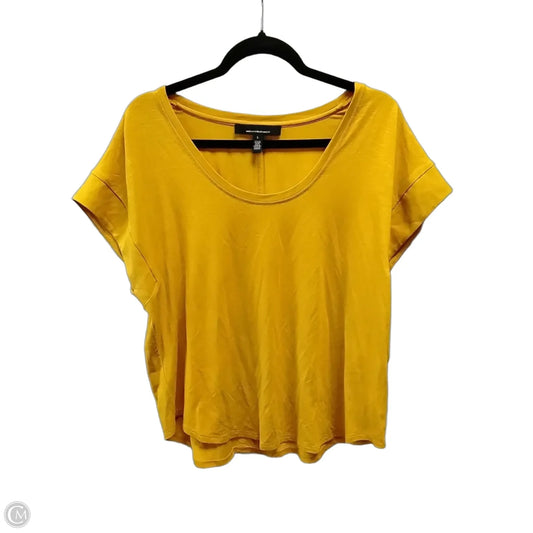 Top Short Sleeve Basic By White House Black Market In Yellow, Size: L