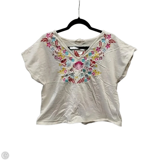 Top Short Sleeve By Solitaire In White, Size: M