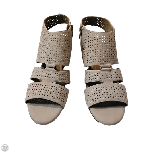 Shoes Heels Block By Clothes Mentor In Tan, Size: 9