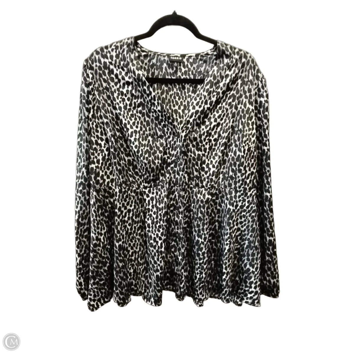 Blouse Long Sleeve By Torrid In Grey, Size: L