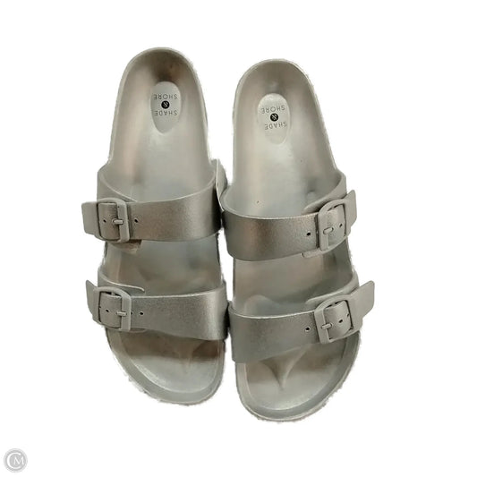 Sandals Flats By Shade & Shore In Silver, Size: 12