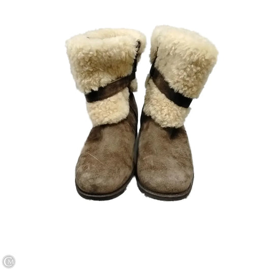 Boots Snow By  Designer Ugg In Brown, Size: 6.5