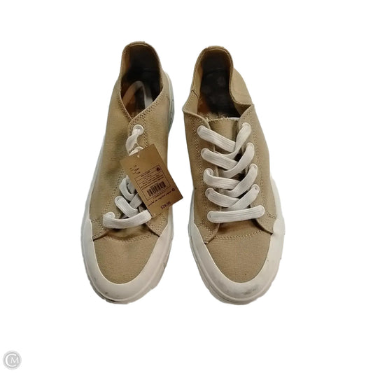 Shoes Sneakers By Clothes Mentor In Beige, Size: 10