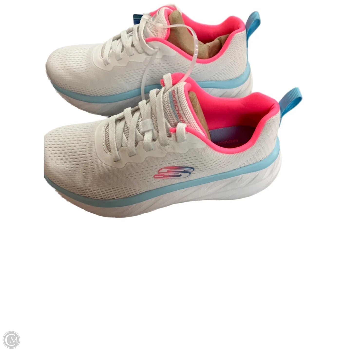 Shoes Athletic By Skechers In White, Size: 6