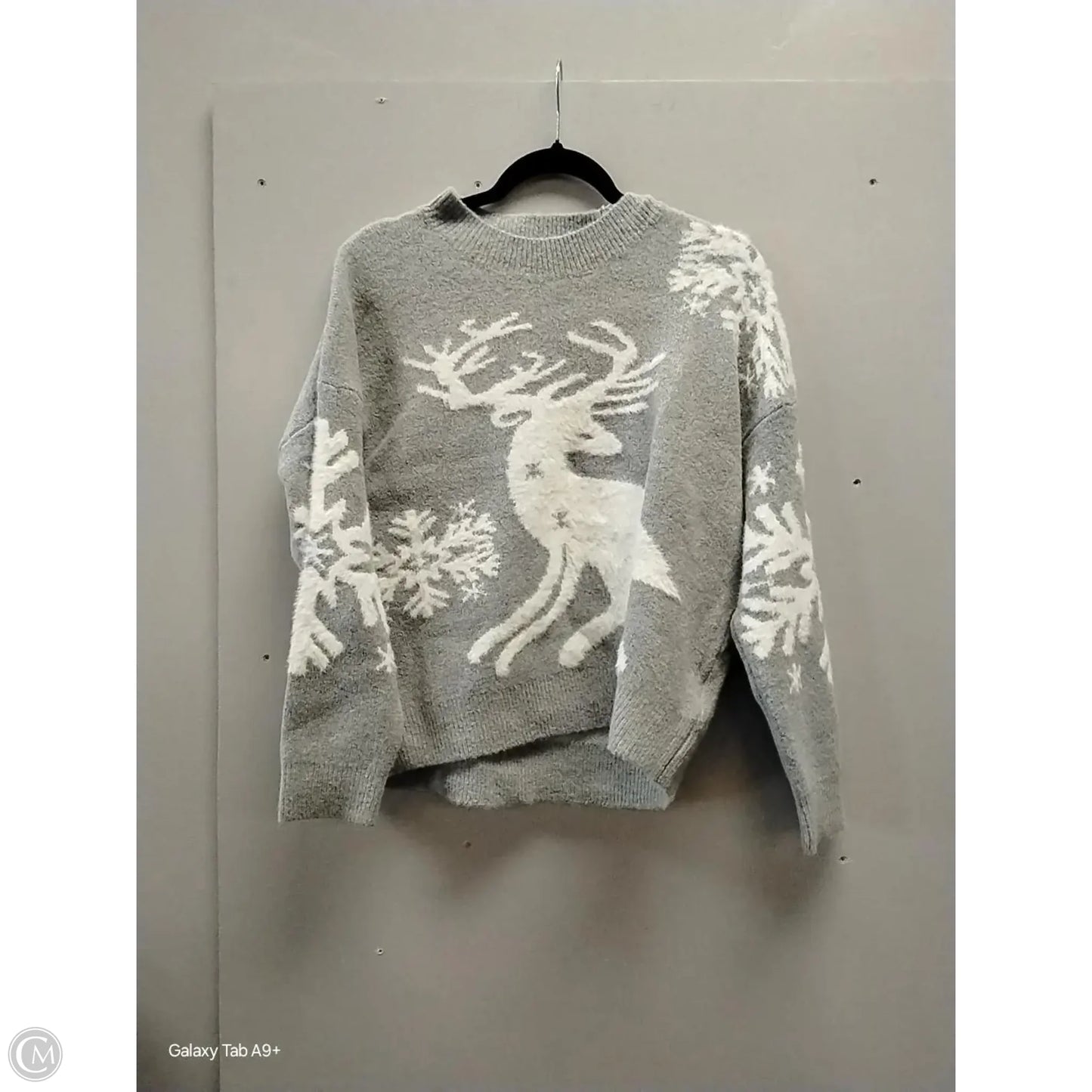 Sweater By Telluride In Grey, Size: L