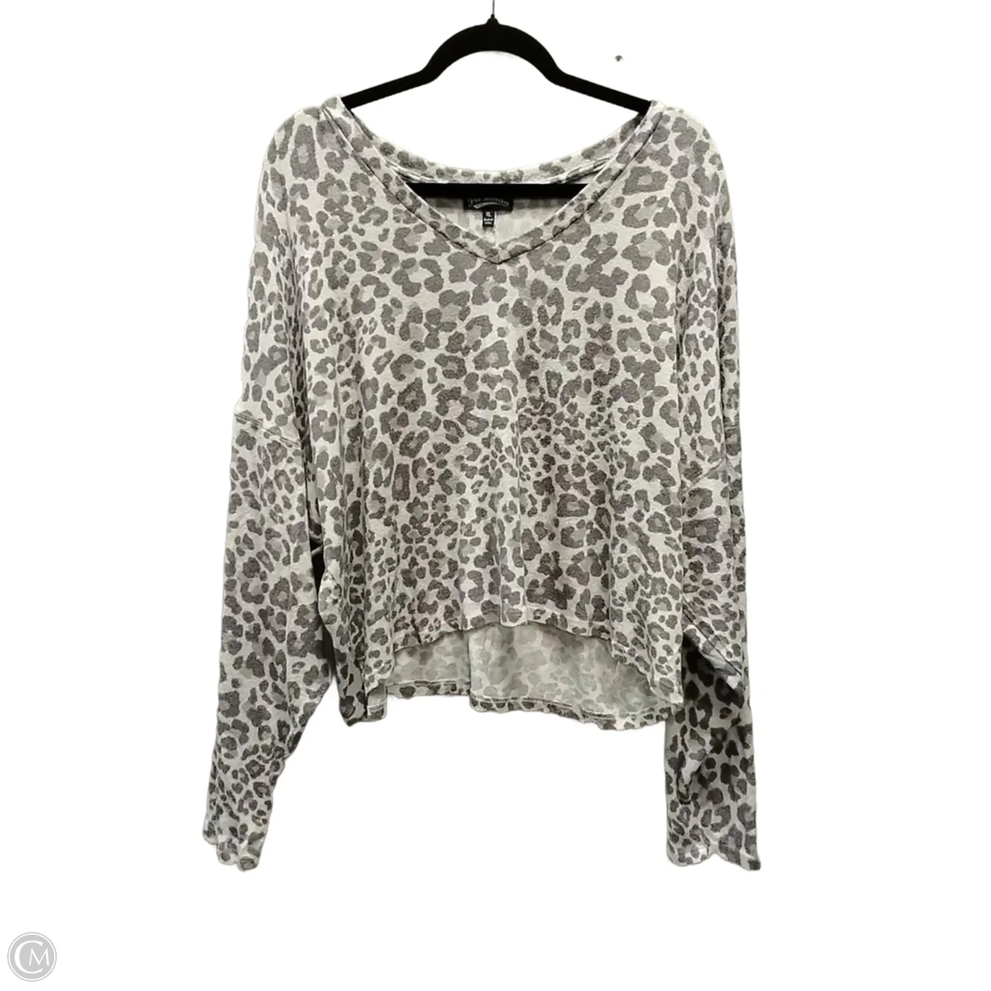 Top Long Sleeve By Freshman In Animal Print, Size: Xl
