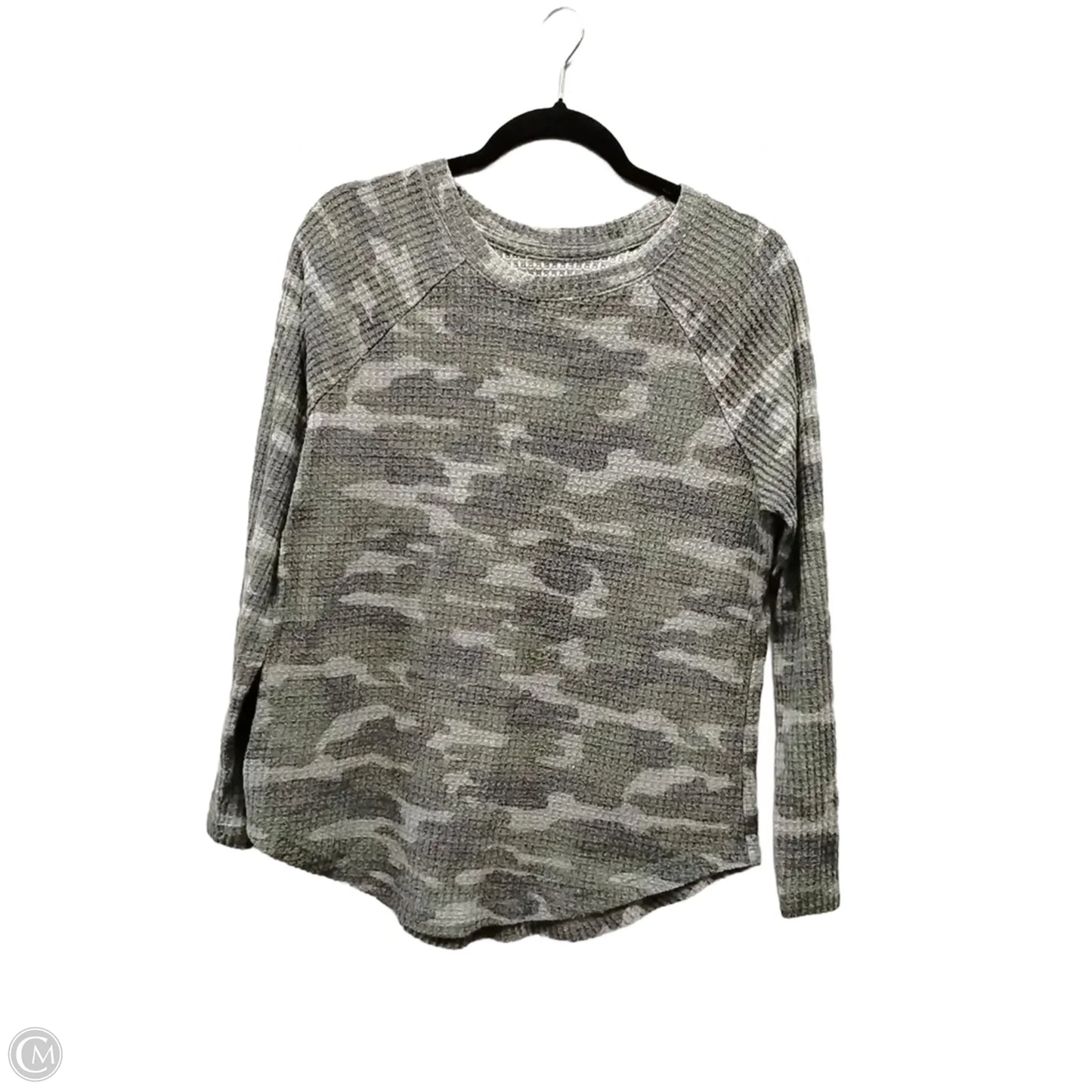Top Long Sleeve By Clothes Mentor In Camouflage Print, Size: M